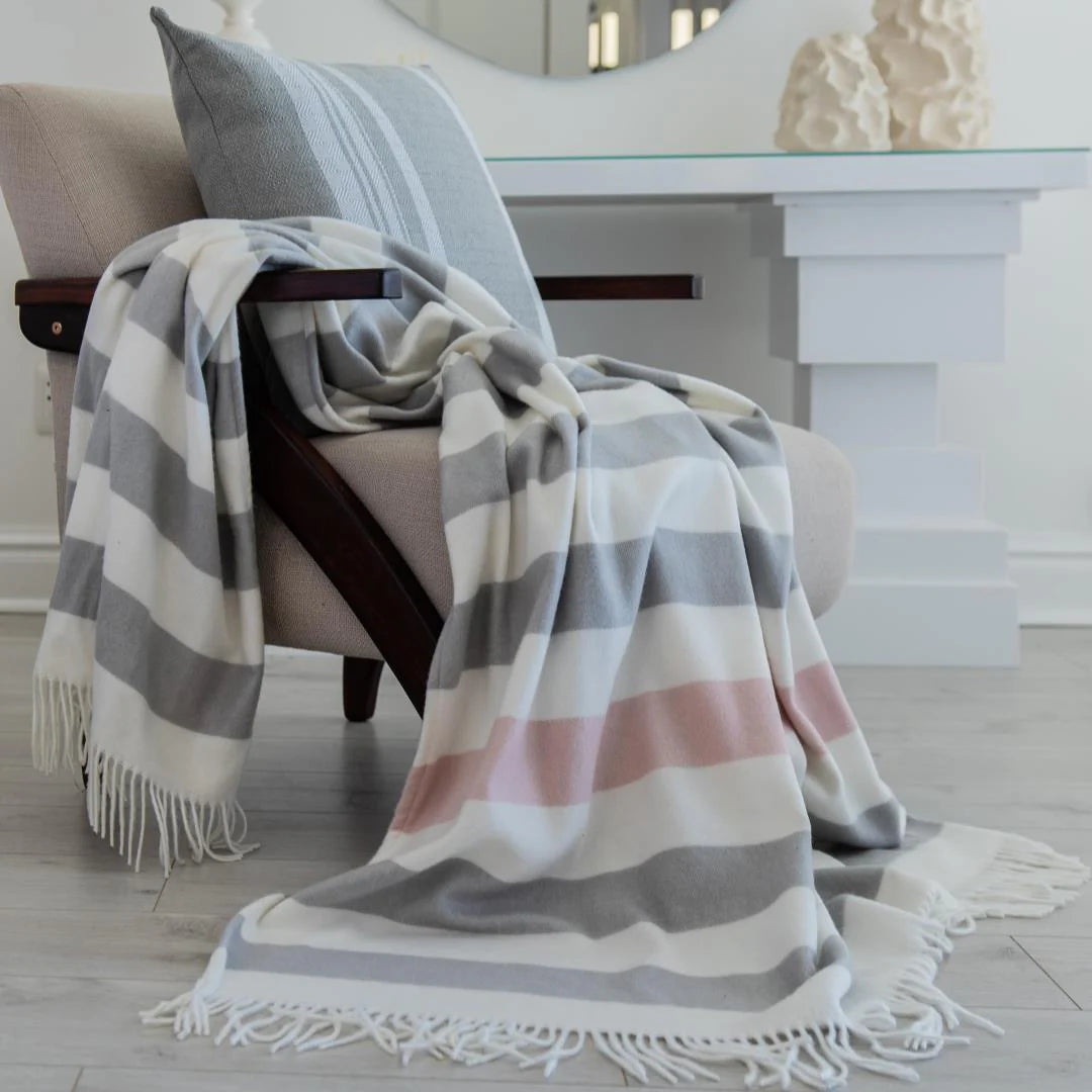 Melody Bandwidth Throw